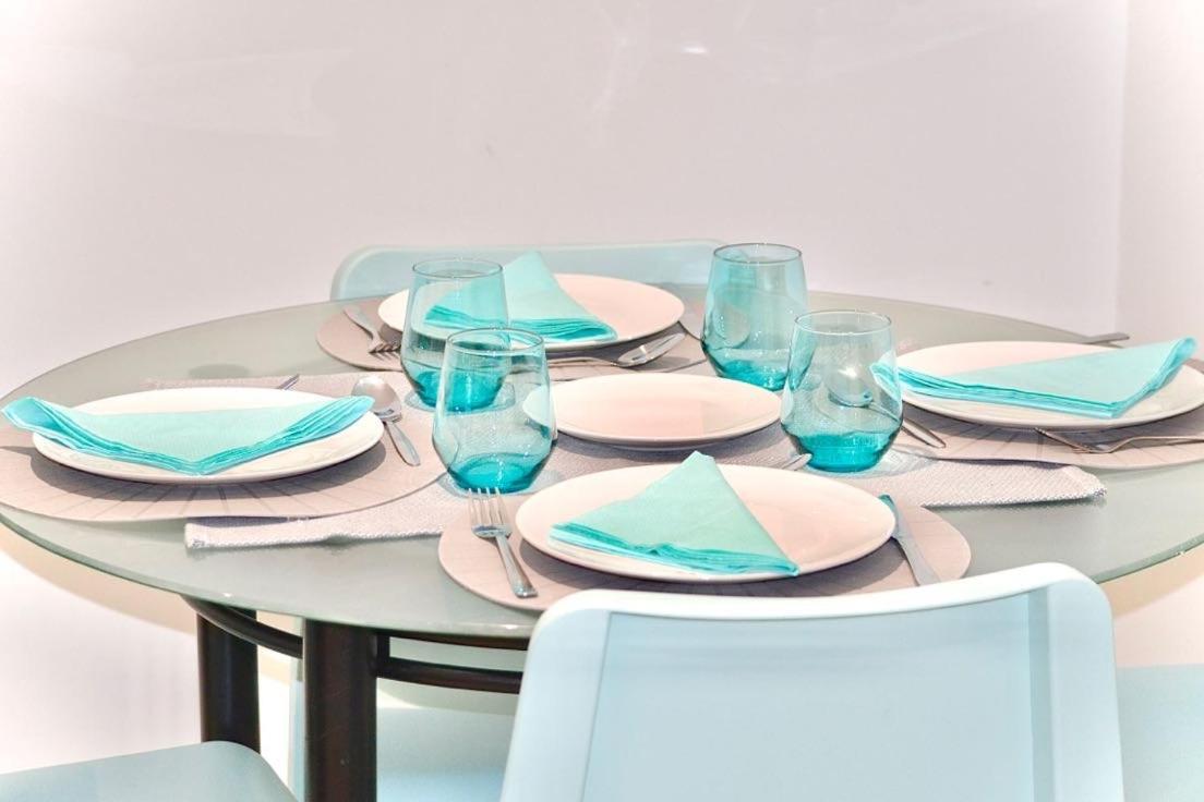 برايتون Fidelity Stays Beach Themed Apartment المظهر الخارجي الصورة