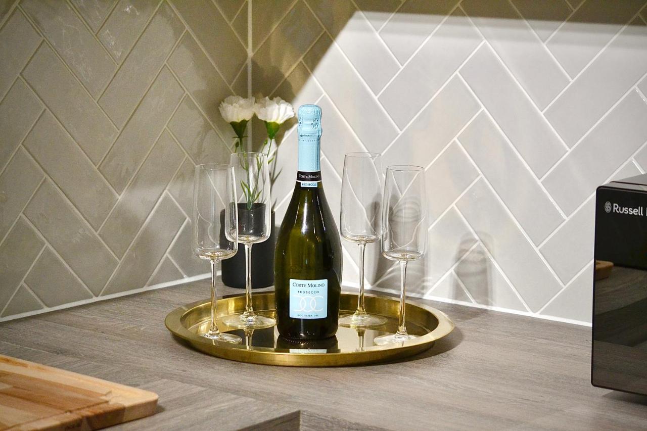 برايتون Fidelity Stays Beach Themed Apartment المظهر الخارجي الصورة